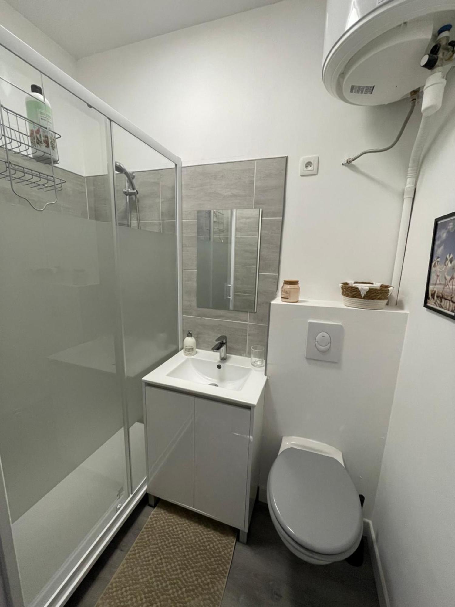 Studio 4 Emplacement Ideal Entre Chateau Et Centre Fontainebleau Exterior photo