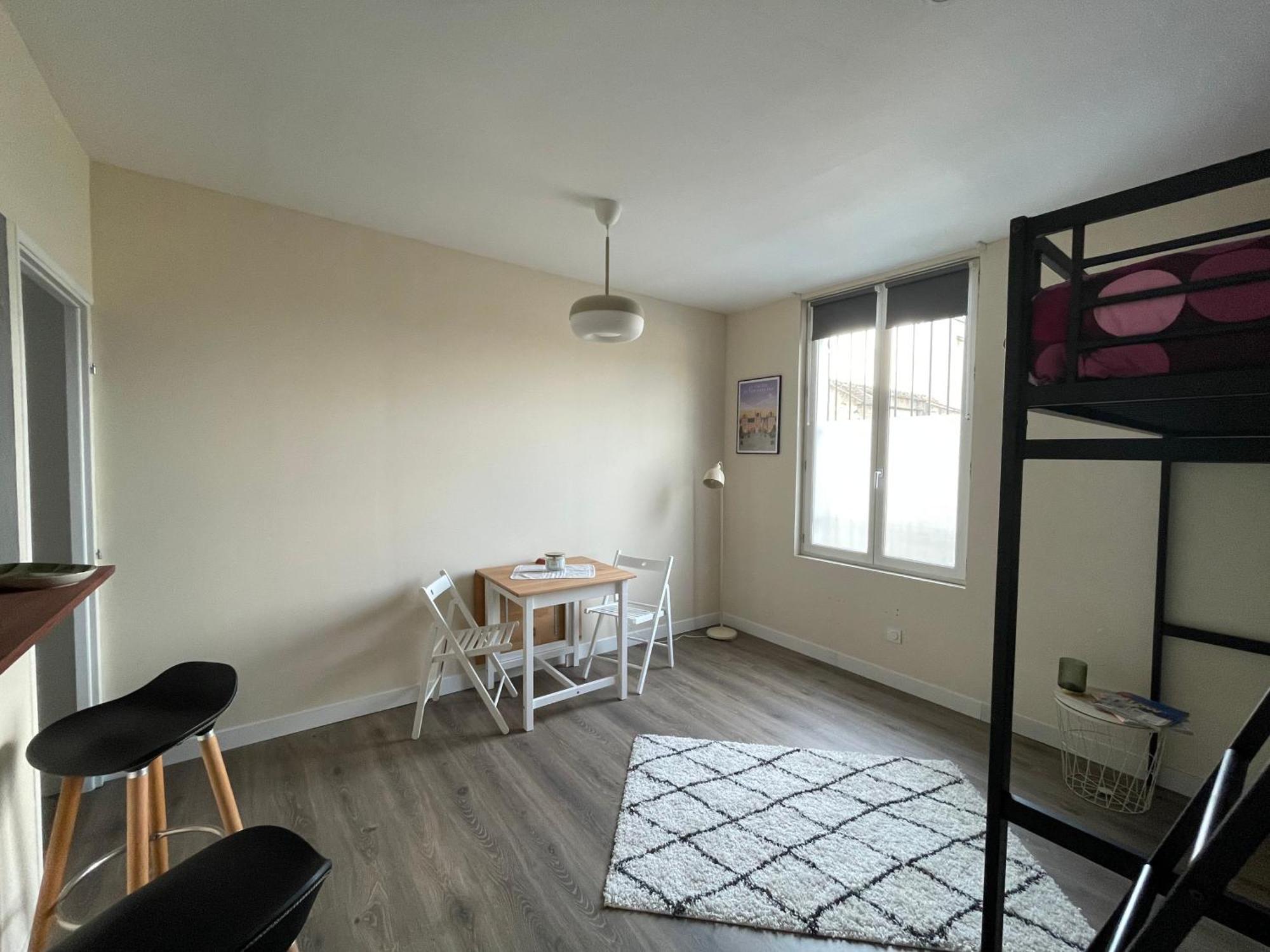 Studio 4 Emplacement Ideal Entre Chateau Et Centre Fontainebleau Exterior photo